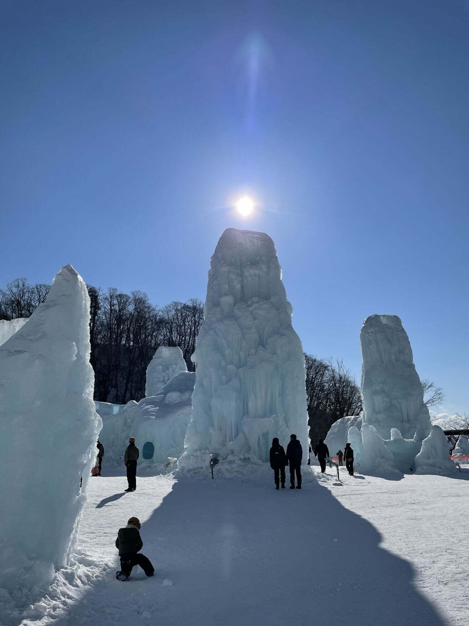 [Trip] 北海道・新千歳空港から30分、支笏湖 氷濤(ひょうとう)祭り 氷の美術館に行ってきました [2022/02/11] ID37954